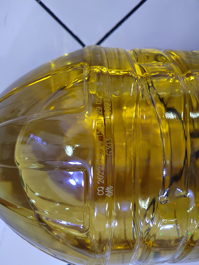 食用油二氧化碳激光噴碼機 食用油二氧化碳激光噴碼機.jpg